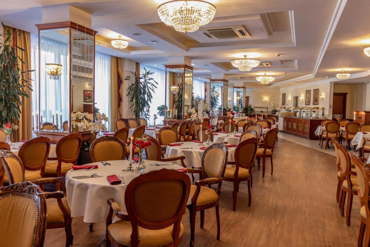 Hotel Prezydent กรินีซา ดรอยจ์ ภายนอก รูปภาพ