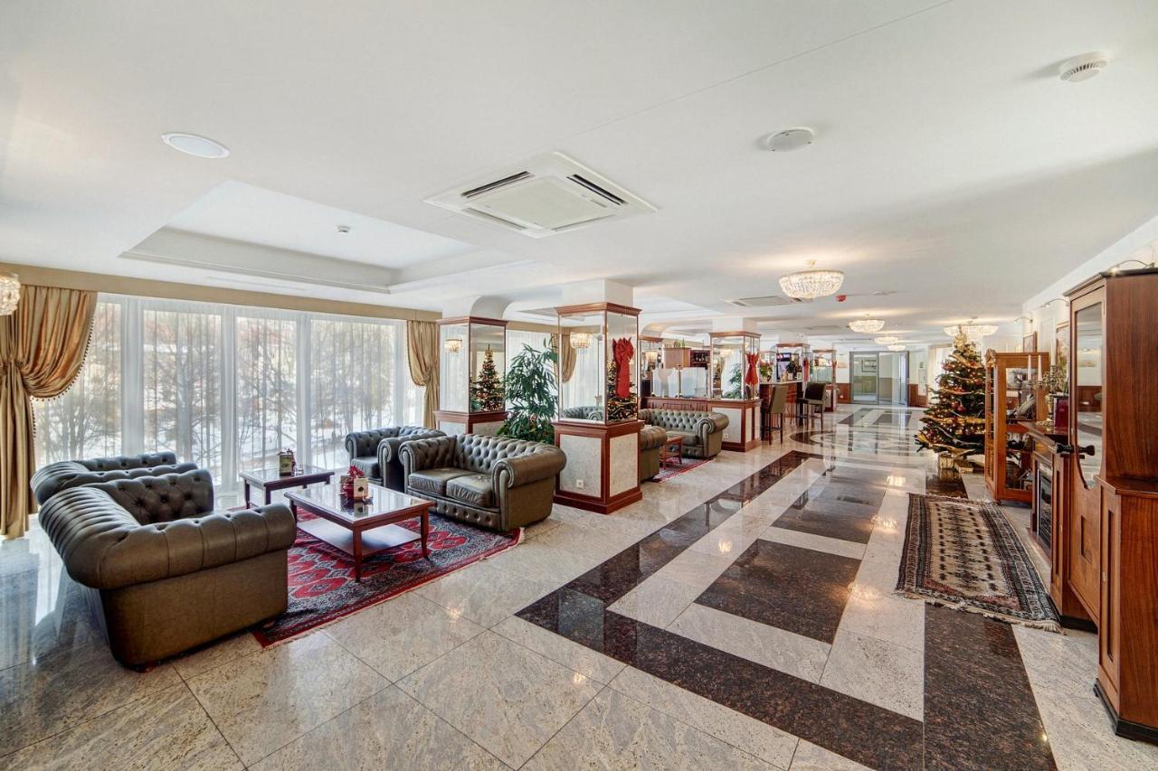 Hotel Prezydent กรินีซา ดรอยจ์ ภายนอก รูปภาพ